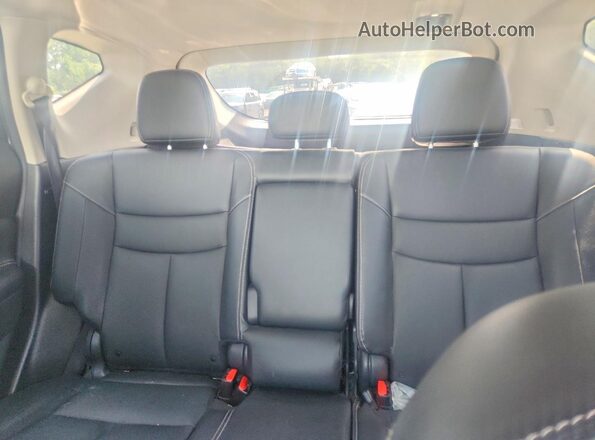 5N1AZ2CS1MC110364 2021 NISSAN MURANO White Հետևի նստատեղերի տեսք