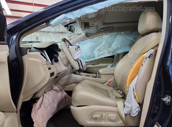 5N1AZ2MH7HN140045 2017 NISSAN MURANO Blue Widok wnętrza z przodu