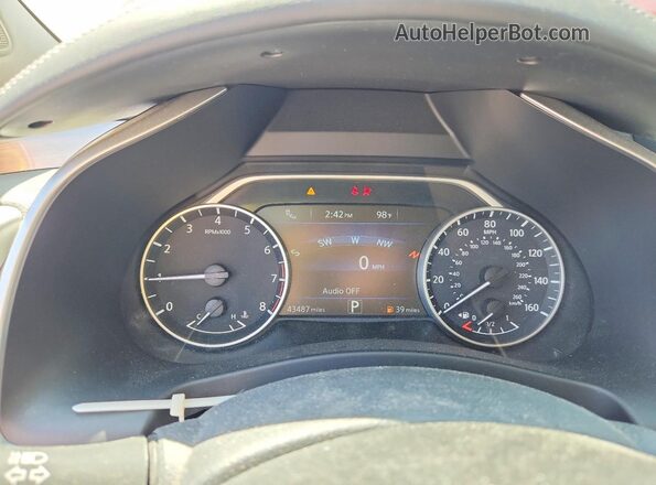 5N1AZ2MH7HN192369 2017 NISSAN MURANO Красный Вид щитка приборов