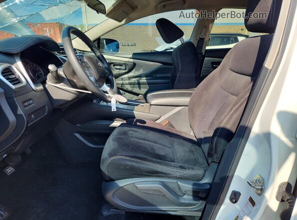5N1AZ2MH8JN114527 2018 NISSAN MURANO White Vista interior delantera