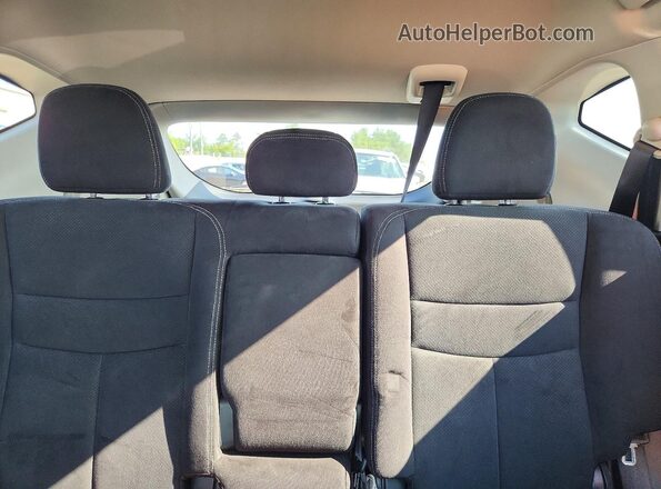 5N1AZ2MH8JN114527 2018 NISSAN MURANO White Vista de los asientos traseros