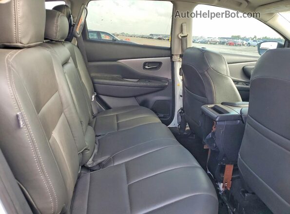 5N1AZ2MJ2KN150766 2019 NISSAN MURANO White Rear seats view