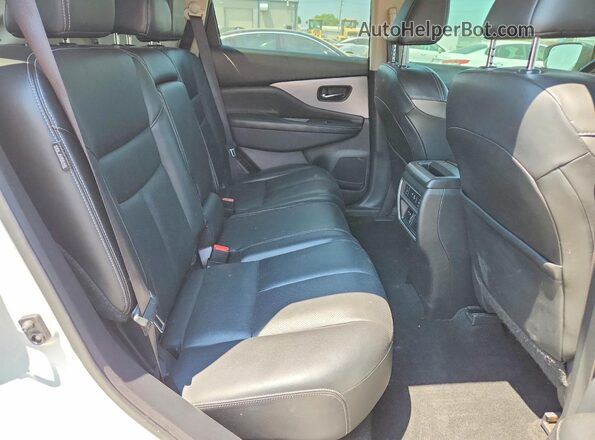 5N1AZ2MS3KN112892 2019 NISSAN MURANO White Rear seats view