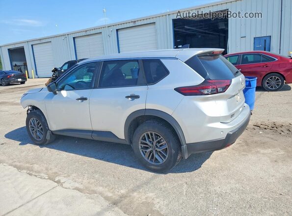 5N1BT3AA4SC770661 2025 NISSAN ROGUE Silver Trasero izquierdo