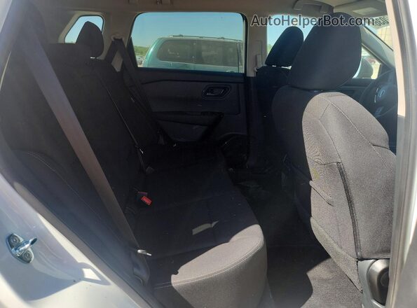 5N1BT3AA4SC832558 2025 NISSAN ROGUE White Vista interior trasera