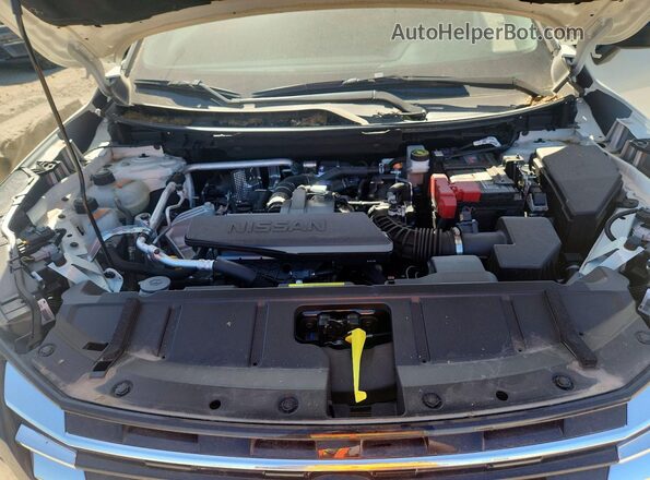 5N1BT3AA4SC832558 2025 NISSAN ROGUE White Vista del compartimento del motor
