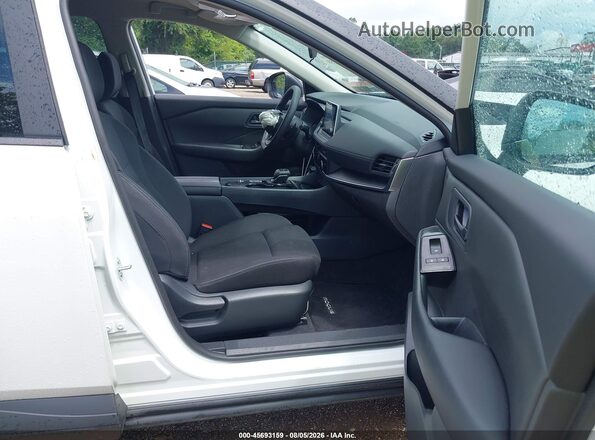 5N1BT3AA7SC770430 2025 NISSAN ROGUE Белый Вид салона спереди
