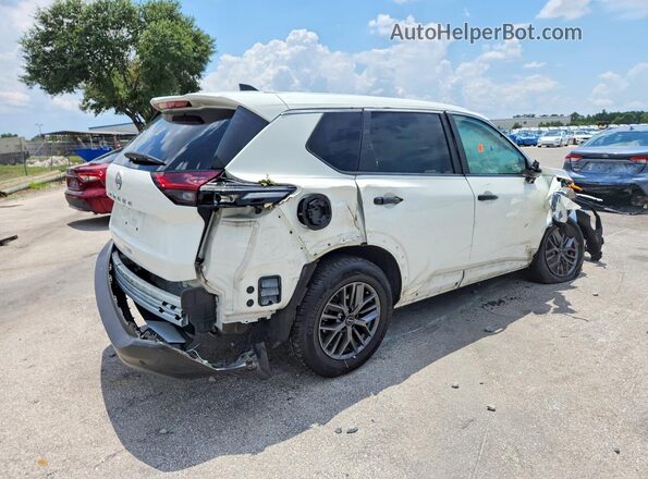 5N1BT3AA8PC916681 2023 NISSAN ROGUE Белый Задняя правая четверть