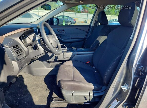 5N1BT3AAXPC810393 2023 NISSAN ROGUE Серый Вид салона спереди