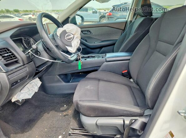 5N1BT3AAXPC873557 2023 NISSAN ROGUE White Вид салону спереду