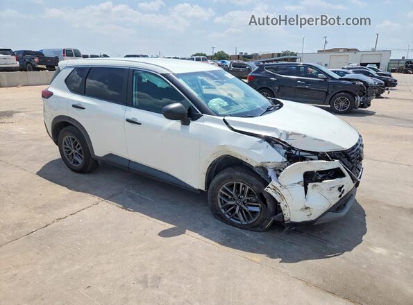 5N1BT3AAXPC873557 2023 NISSAN ROGUE White Передня права чверть
