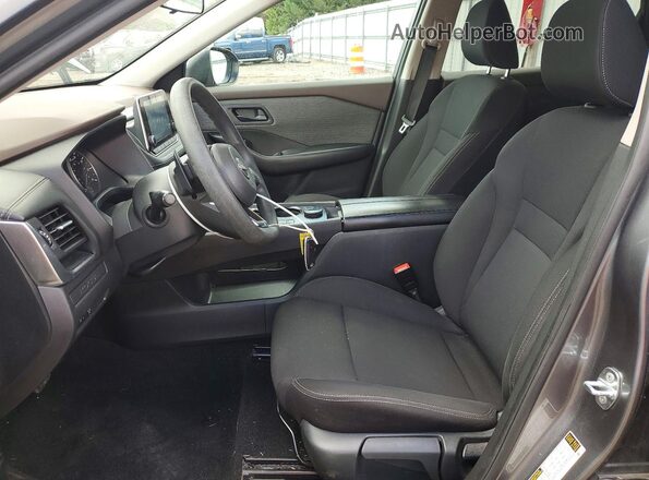 5N1BT3AB1PC780225 2023 NISSAN ROGUE Серый Вид салона спереди