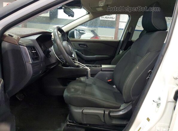5N1BT3AB2PC740946 2023 NISSAN ROGUE White წინა სალონის ხედი
