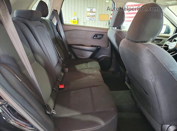 5N1BT3AB4PC861395 2023 NISSAN ROGUE Black Rear interior view