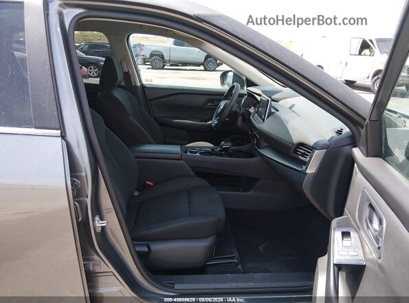 5N1BT3AB7RC708335 2024 NISSAN ROGUE Gray Widok wnętrza z przodu