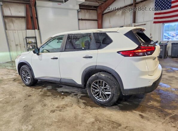 5N1BT3AB8RC692405 2024 NISSAN ROGUE Белый Задняя левая четверть