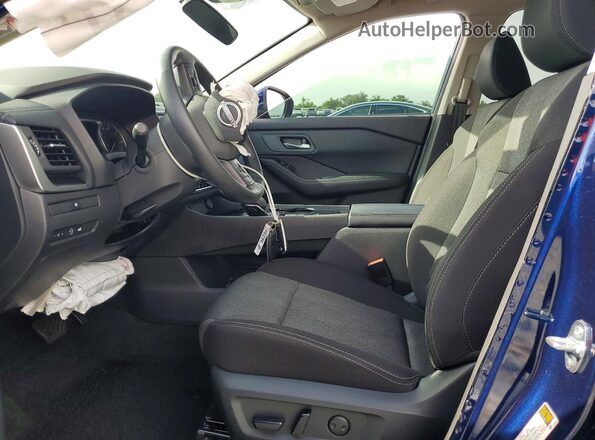 5N1BT3BA0SC839909 2025 NISSAN ROGUE Синий Вид салона спереди