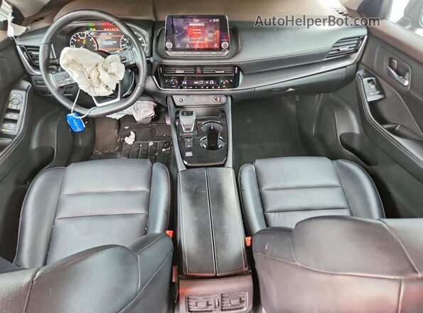 5N1BT3BA1PC679269 2023 NISSAN ROGUE Черный Вид панели приборов