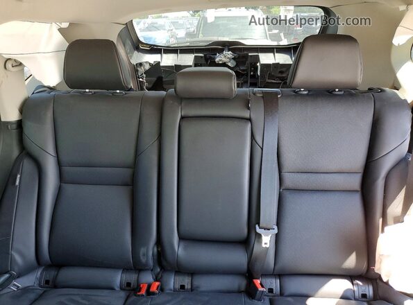 5N1BT3BA1PC779436 2023 NISSAN ROGUE White Vista de los asientos traseros
