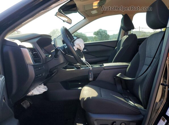 5N1BT3BA1SC803923 2025 NISSAN ROGUE Black Вид салону спереду