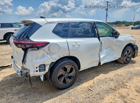 5N1BT3BA1TC760797 2026 NISSAN ROGUE White უკანა მარჯვენა