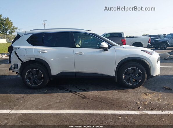 5N1BT3BA2RC722388 2024 NISSAN ROGUE White Սալոնի 360 աստիճան տեսք