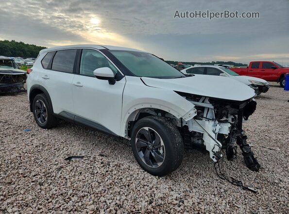5N1BT3BA2SC869266 2025 NISSAN ROGUE Белый Передняя правая четверть