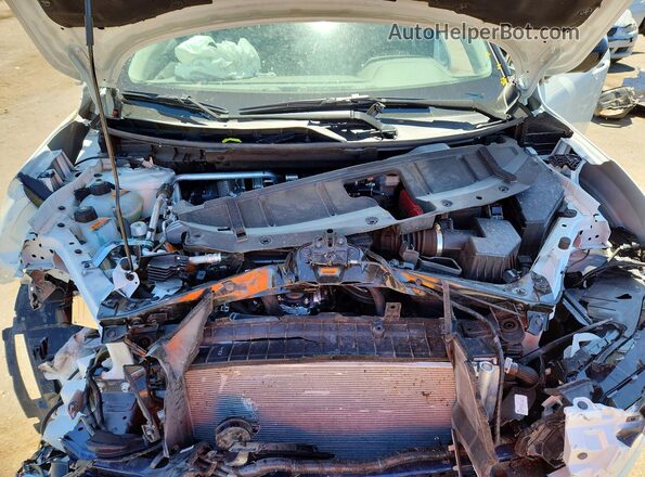 5N1BT3BA2TC781917 2026 NISSAN ROGUE White Vista interior trasera