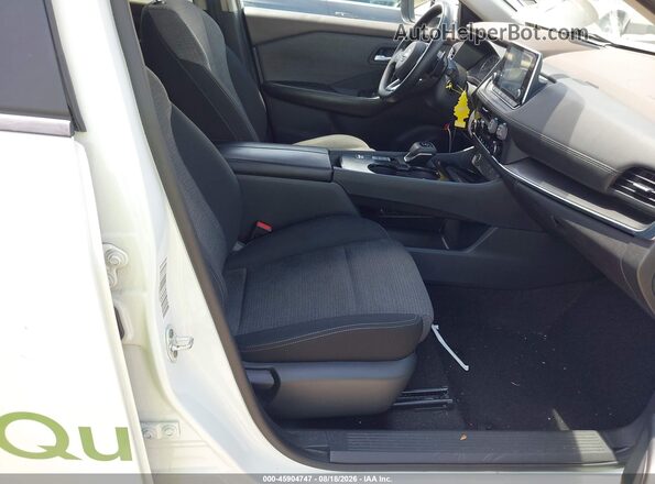5N1BT3BA3PC843735 2023 NISSAN ROGUE White Front interior view