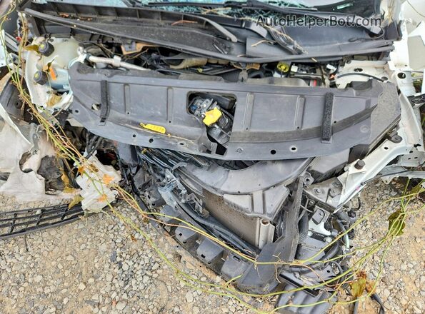 5N1BT3BA3PC901553 2023 NISSAN ROGUE White Vista interior trasera