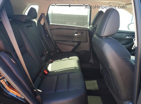 5N1BT3BA3SC861628 2025 NISSAN ROGUE Black უკანა სალონის ხედი