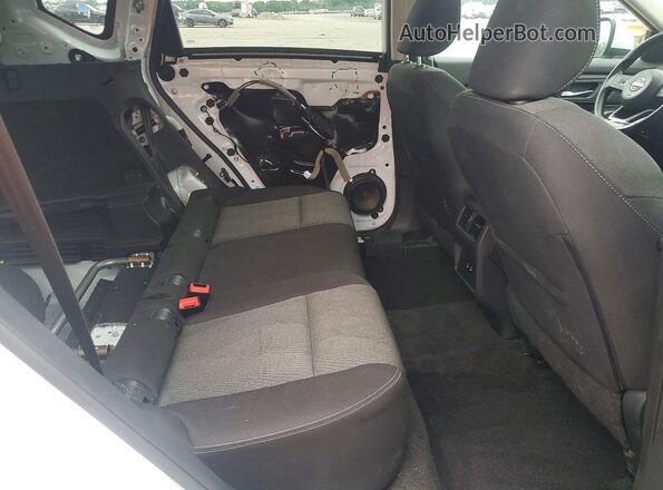 5N1BT3BA4RC682704 2024 NISSAN ROGUE White Вид задніх сидінь
