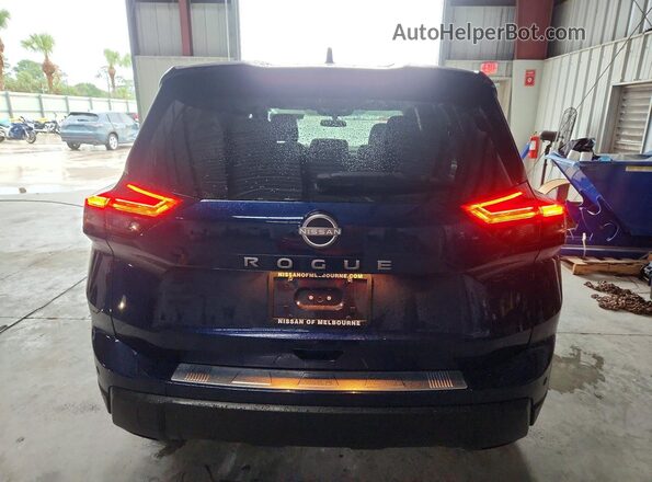 5N1BT3BA4TC724103 2026 NISSAN ROGUE Синий Вид сзади