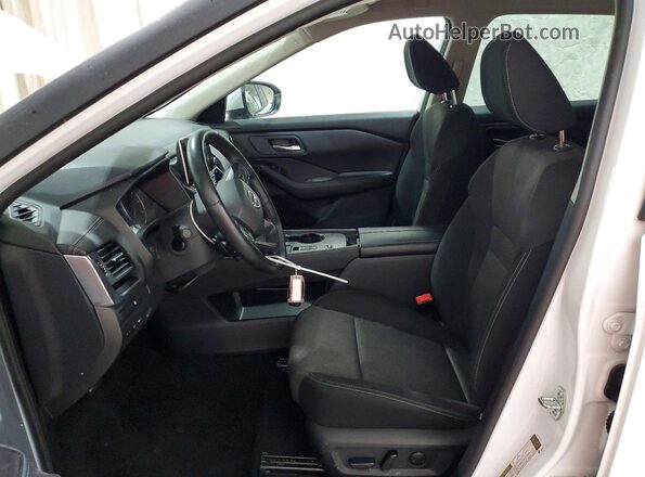 5N1BT3BA5SC786401 2025 NISSAN ROGUE White Widok wnętrza z przodu