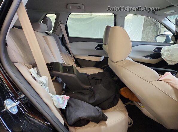 5N1BT3BA5SC790965 2025 NISSAN ROGUE Black Widok wnętrza z tyłu