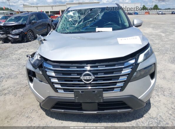 5N1BT3BA5SC796572 2025 NISSAN ROGUE Silver Widok zestawu wskaźników