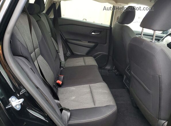 5N1BT3BA5TC684209 2026 NISSAN ROGUE Black Вид задньої частини салону