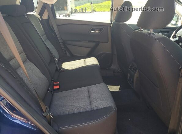 5N1BT3BA5TC766196 2026 NISSAN ROGUE Blue უკანა სალონის ხედი