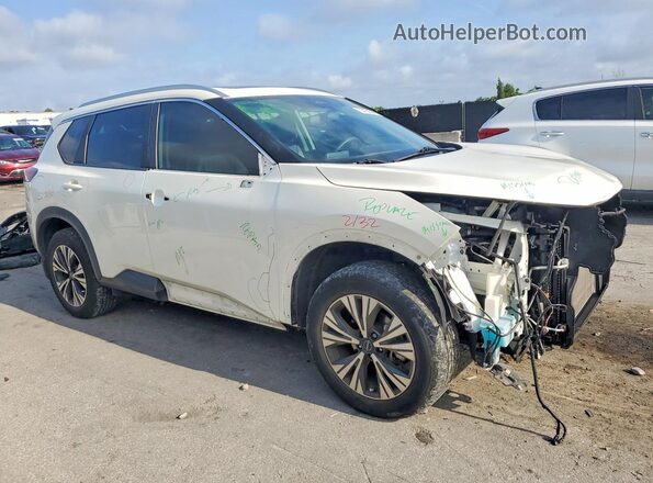 5N1BT3BA6PC686136 2023 NISSAN ROGUE White Delantero derecho