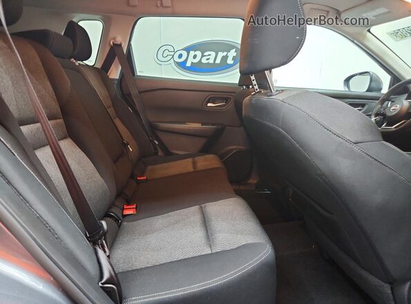 5N1BT3BA6RC699424 2024 NISSAN ROGUE Gray უკანა სალონის ხედი