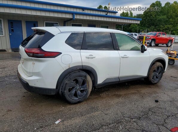5N1BT3BA6TC784626 2026 NISSAN ROGUE White უკანა მარჯვენა