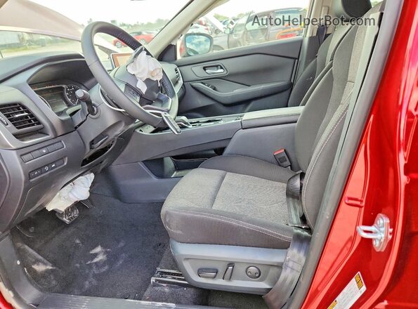 5N1BT3BA7SC846825 2025 NISSAN ROGUE Red Widok wnętrza z przodu