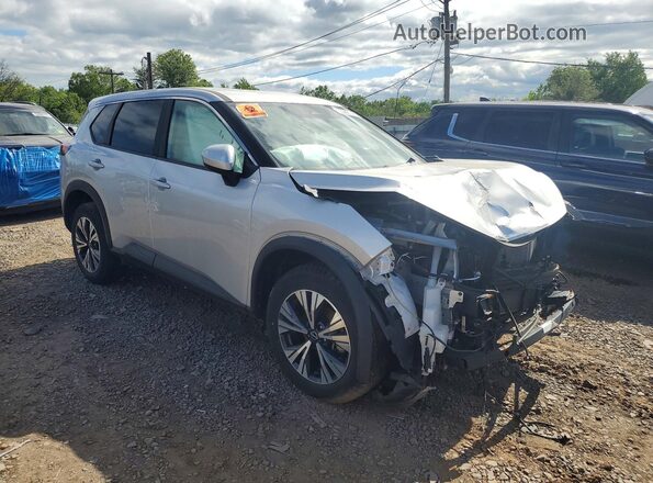 5N1BT3BA8PC820161 2023 NISSAN ROGUE Silver Առջևի աջ