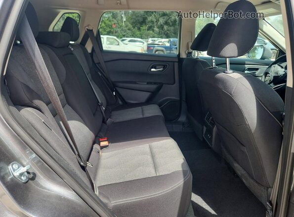 5N1BT3BA8SC793682 2025 NISSAN ROGUE Gray Widok wnętrza z tyłu