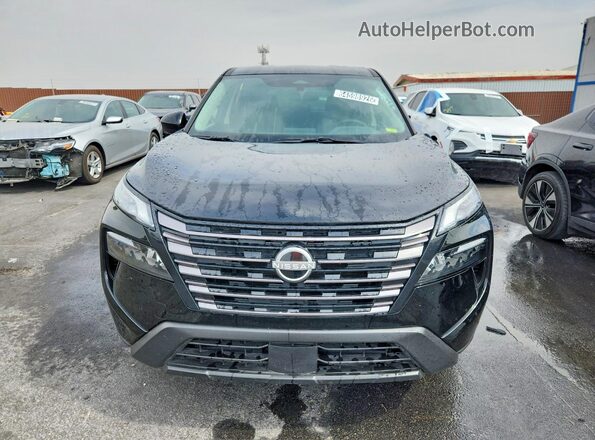 5N1BT3BA8TC753264 2026 NISSAN ROGUE Черный Вид спереди