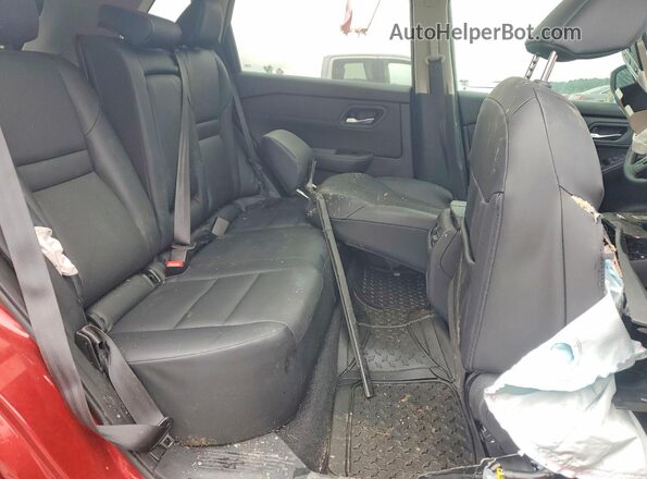 5N1BT3BA8TC812104 2026 NISSAN ROGUE Red Սալոնի հետևի տեսք