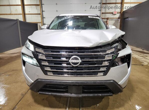 5N1BT3BAXRC695263 2024 NISSAN ROGUE Silver 