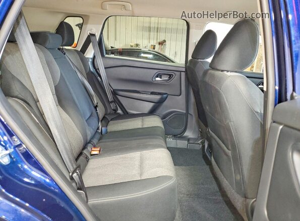5N1BT3BAXSC802463 2025 NISSAN ROGUE Blue Вид задньої частини салону