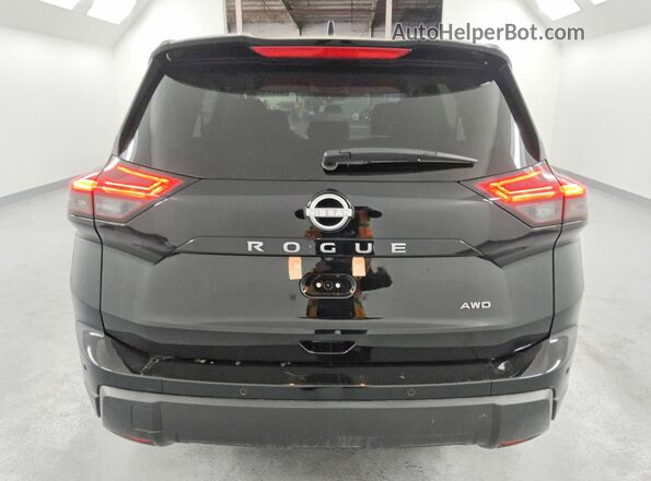 5N1BT3BB0SC813996 2025 NISSAN ROGUE Black Widok z tyłu