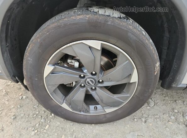 5N1BT3BB3RC701607 2024 NISSAN ROGUE Silver Панорамний вид салону 360°